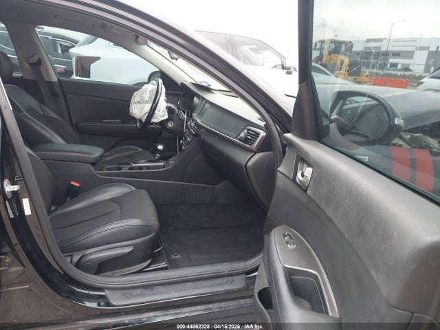 Продаж на аукціоні авто 2018 Kia Optima S, vin: 5XXGT4L39JG202774, номер лоту: 44862328