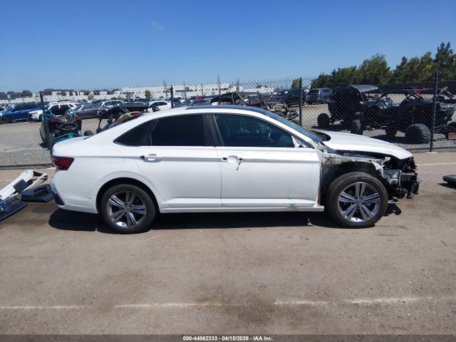 Продажа на аукционе авто 2022 Volkswagen Jetta 1.5t Se, vin: 3VW7M7BU5NM011444, номер лота: 44862333