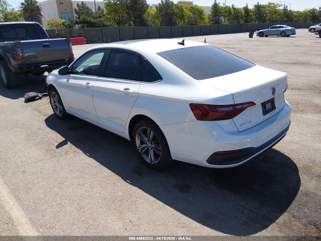 Продажа на аукционе авто 2022 Volkswagen Jetta 1.5t Se, vin: 3VW7M7BU5NM011444, номер лота: 44862333