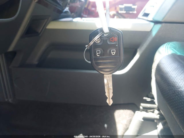 44862345 :رقم المزاد ، 1FT8W3BT0FED13605 vin ، 2015 Ford F-350 مزاد بيع