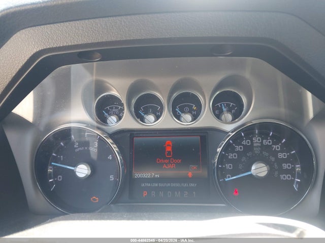 44862345 :رقم المزاد ، 1FT8W3BT0FED13605 vin ، 2015 Ford F-350 مزاد بيع