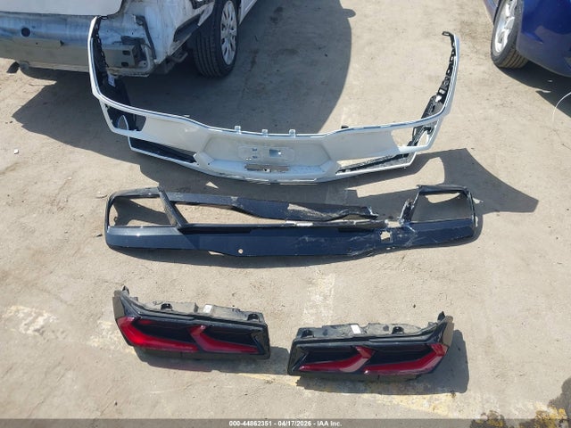 1G1YC3D42M5102961 Chevrolet Corvette Stingray Rwd 3lt