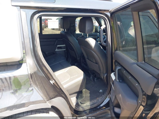 Продаж на аукціоні авто 2023 Land Rover Defender 110 S, vin: SALEJ7EX6P2121799, номер лоту: 44862369