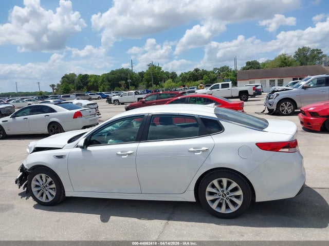 44862418 :رقم المزاد ، 5XXGT4L34JG272554 vin ، 2018 Kia Optima Lx مزاد بيع