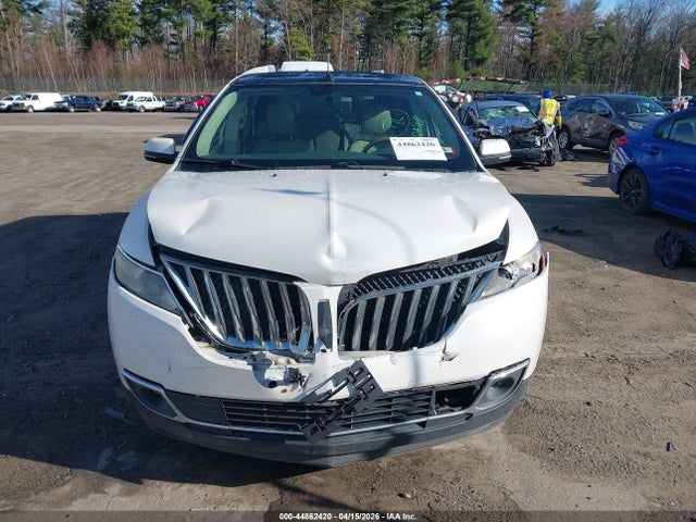 Продажа на аукционе авто 2014 Lincoln Mkx, vin: 2LMDJ6JK5EBL14847, номер лота: 44862420