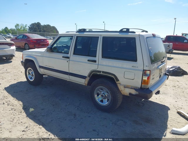 44862437 :رقم المزاد ، 1J4FF68S4XL666637 vin ، 1999 Jeep Cherokee Classic/sport مزاد بيع