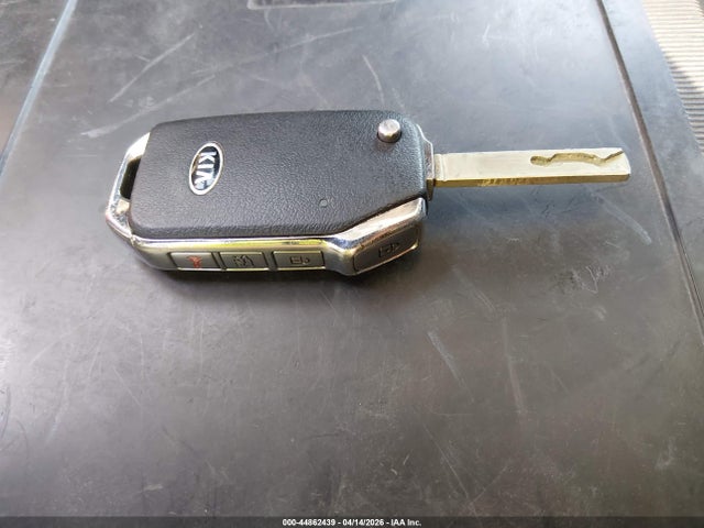 44862439 :رقم المزاد ، KNDJ23AU6L7002509 vin ، 2020 Kia Soul S مزاد بيع