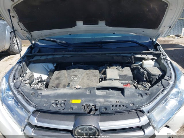 44862454 :رقم المزاد ، 5TDJZRFH7KS574008 vin ، 2019 Toyota Highlander Xle مزاد بيع