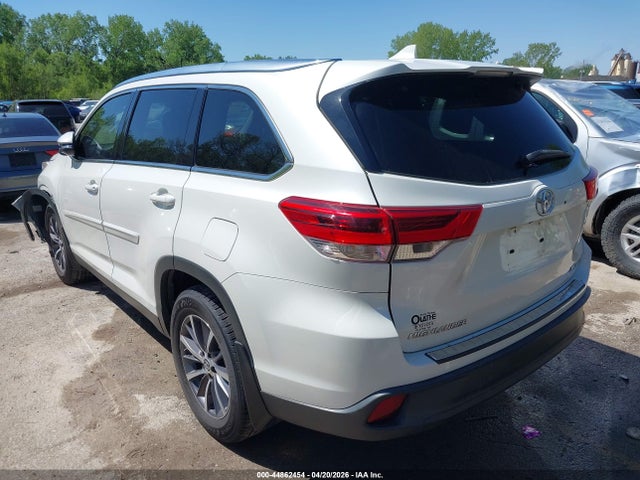 44862454 :رقم المزاد ، 5TDJZRFH7KS574008 vin ، 2019 Toyota Highlander Xle مزاد بيع