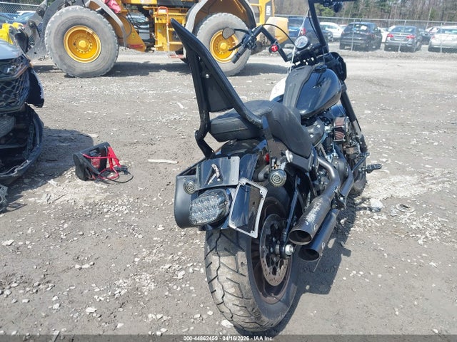 Harley-Davidson FXLRS 2023 1HD1YWZ13PB056555 Image 16