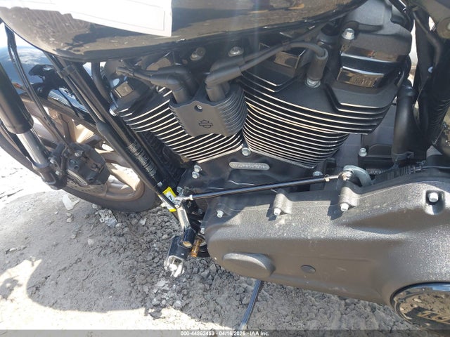 Harley-Davidson FXLRS 2023 1HD1YWZ13PB056555 Image 9