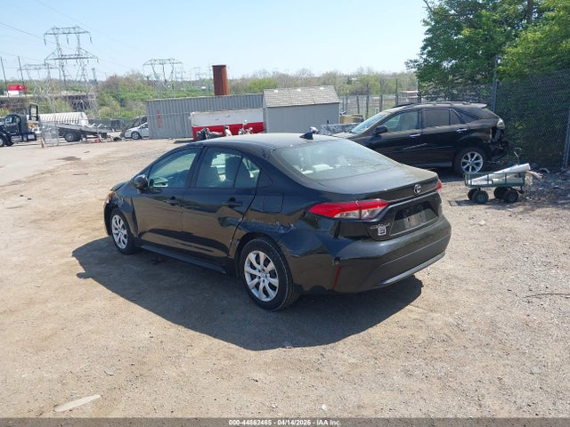Toyota COROLLA LE 2021 5YFEPMAE8MP184991 Image 3