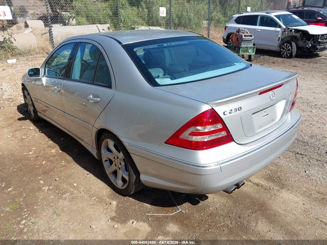 Продаж на аукціоні авто 2007 Mercedes-benz C 230 Sport, vin: WDBRF52HX7A928052, номер лоту: 44862480