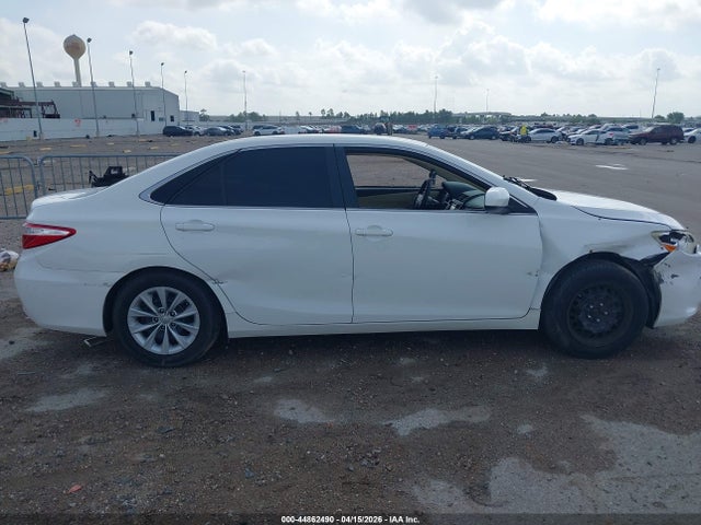 Aukcja sprzedaży 2016 Toyota Camry Le, vin: 4T1BF1FK6GU543812, numer aukcji: 44862490