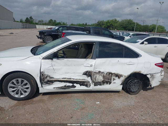 Aukcja sprzedaży 2016 Toyota Camry Le, vin: 4T1BF1FK6GU543812, numer aukcji: 44862490