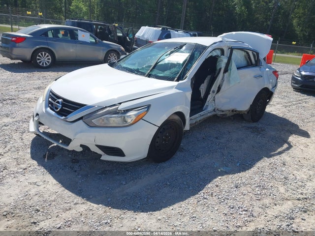 Nissan Altima 2.5 S 2016 1N4AL3AP1GN361474 Image 2