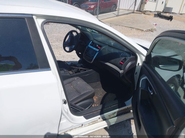 Nissan Altima 2.5 S 2016 1N4AL3AP1GN361474 Image 5
