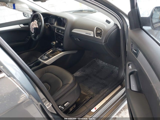 44862595 :رقم المزاد ، WAUFFAFL6EN014587 vin ، 2014 Audi A4 2.0t Premium مزاد بيع