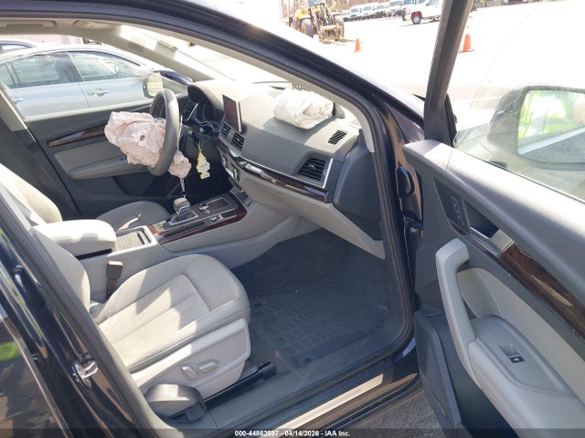2019 Audi Q5 45 Premium მანქანა იყიდება აუქციონზე, vin: WA1BNAFY1K2093593, აუქციონის ნომერი: 44862597