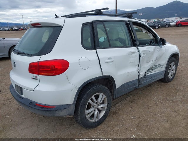 Продажа на аукционе авто 2016 Volkswagen Tiguan S, vin: WVGBV7AX0GW528025, номер лота: 44862609