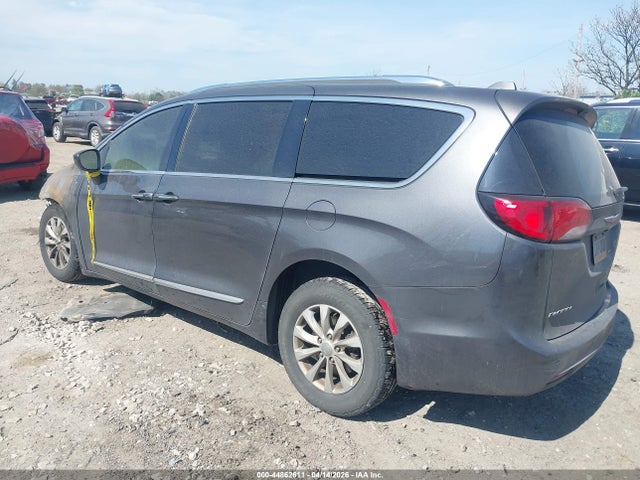 Aukcja sprzedaży 2018 Chrysler Pacifica Touring L, vin: 2C4RC1BG2JR365687, numer aukcji: 44862611