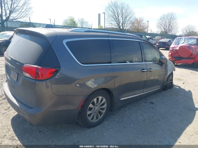 Aukcja sprzedaży 2018 Chrysler Pacifica Touring L, vin: 2C4RC1BG2JR365687, numer aukcji: 44862611