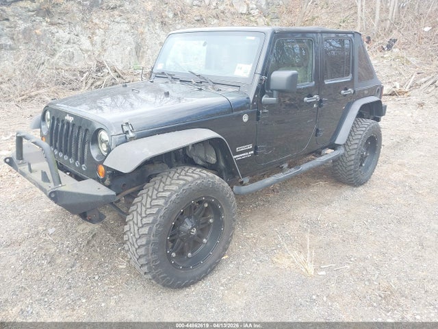 2010 JEEP WRANGLER UNLIMITED 1J4BA3H1XAL136814 Photo 1