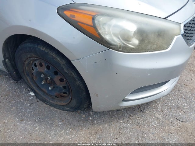 Aukcja sprzedaży 2015 Kia Forte Lx, vin: KNAFX4A68F5331370, numer aukcji: 44862624