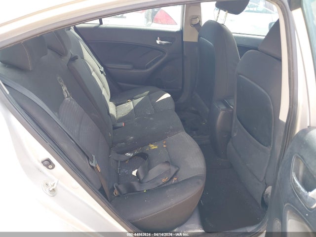 Aukcja sprzedaży 2015 Kia Forte Lx, vin: KNAFX4A68F5331370, numer aukcji: 44862624