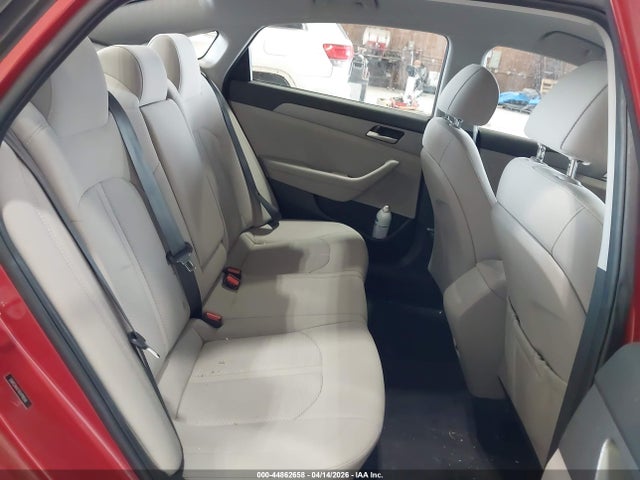 44862658 :رقم المزاد ، 5NPE24AF7KH798268 vin ، 2019 Hyundai Sonata Se مزاد بيع