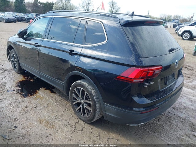 Продаж на аукціоні авто 2019 Volkswagen Tiguan 2.0t Se/2.0t Sel/2.0t Sel R-line/2.0t Sel R-line Black, vin: 3VV2B7AX0KM059283, номер лоту: 44862659