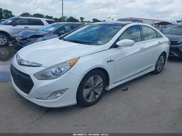Продажа на аукционе авто 2015 Hyundai Sonata Hybrid Limited, vin: KMHEC4A47FA120141, номер лота: 44862713