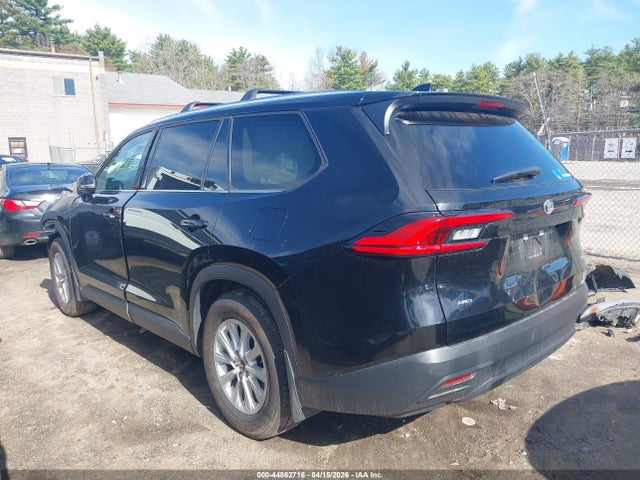 Toyota Grand Highlander Xle 2024 5TDAAAB51RS057804 Image 3