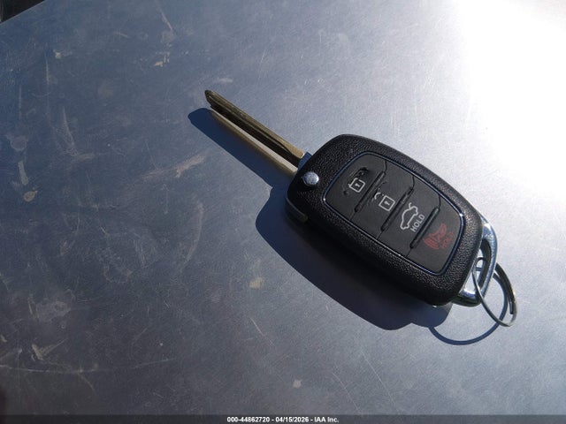 5NPE24AF2FH039212 Hyundai SONATA SE