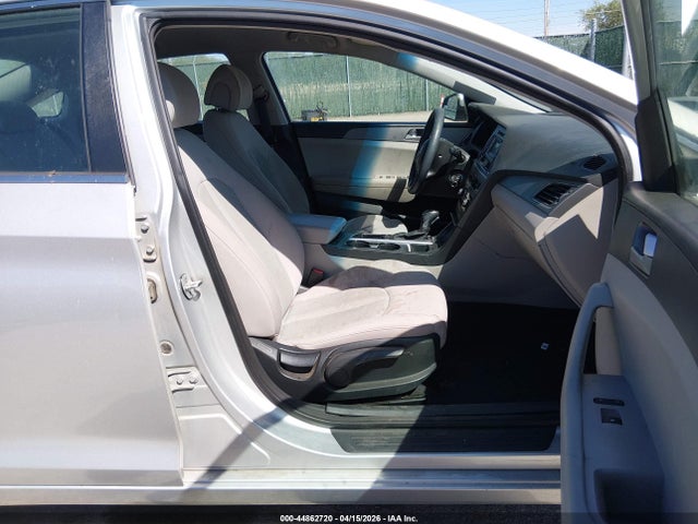 5NPE24AF2FH039212 Hyundai SONATA SE