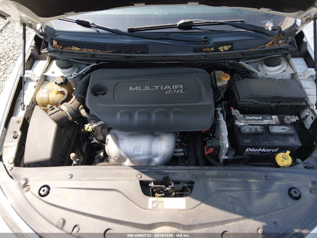 44862723 :رقم المزاد ، 1C3CCCAB2GN143832 vin ، 2016 Chrysler 200 Limited مزاد بيع