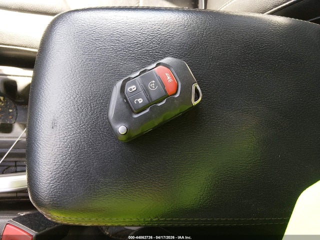 Продажа на аукционе авто 2019 Jeep Wrangler Unlimited Sahara 4x4, vin: 1C4HJXEN5KW520353, номер лота: 44862726