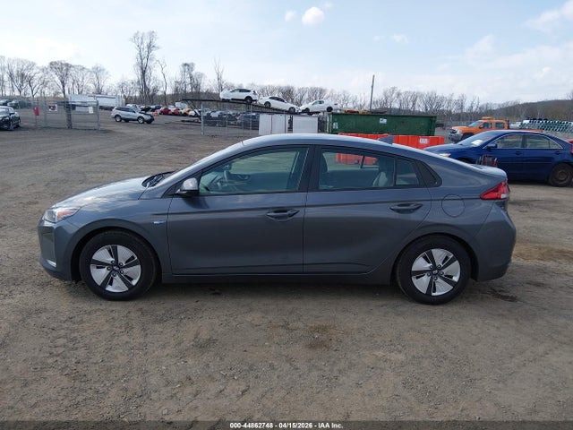 44862748 :رقم المزاد ، KMHC65LC1JU064925 vin ، 2018 Hyundai Ioniq Hybrid Blue مزاد بيع