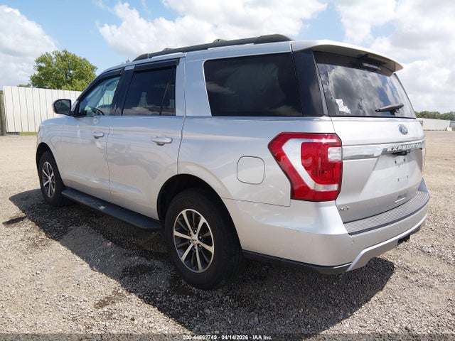 2018 Ford Expedition Xlt მანქანა იყიდება აუქციონზე, vin: 1FMJU1HT1JEA27270, აუქციონის ნომერი: 44862749