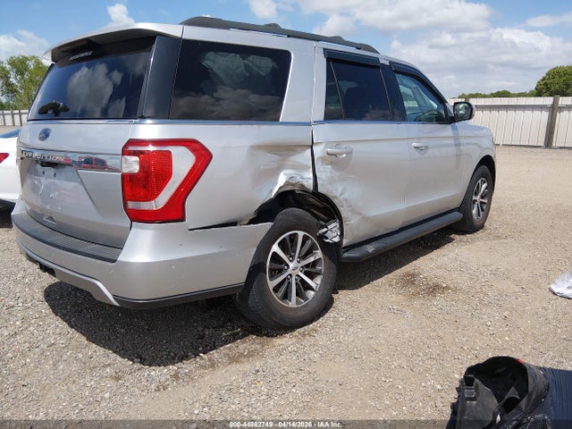 2018 Ford Expedition Xlt მანქანა იყიდება აუქციონზე, vin: 1FMJU1HT1JEA27270, აუქციონის ნომერი: 44862749