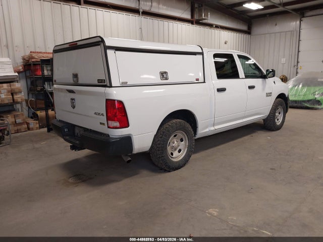 2016 RAM 1500 1C6RR7KG9GS383927 Photo 3