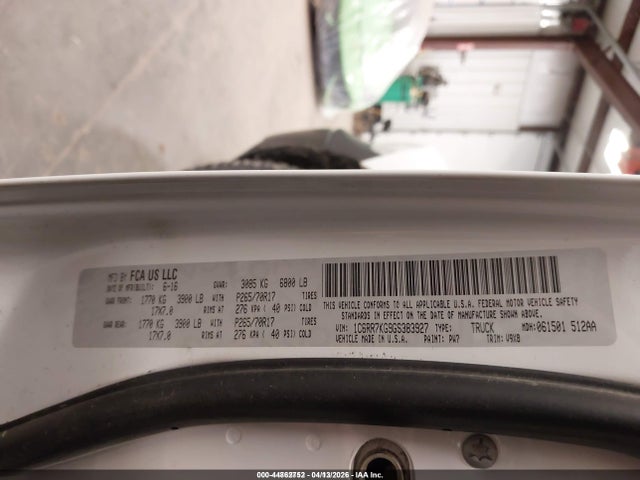 2016 RAM 1500 1C6RR7KG9GS383927 Photo 8