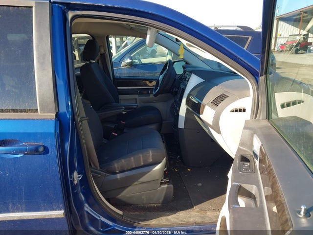 Продаж на аукціоні авто 2010 Dodge Grand Caravan Sxt, vin: 2D4RN5D19AR155214, номер лоту: 44862776