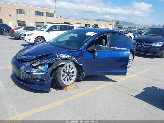 2022 Tesla Model 3 Rear-wheel Drive მანქანა იყიდება აუქციონზე, vin: 5YJ3E1EA3NF143202, აუქციონის ნომერი: 44862785