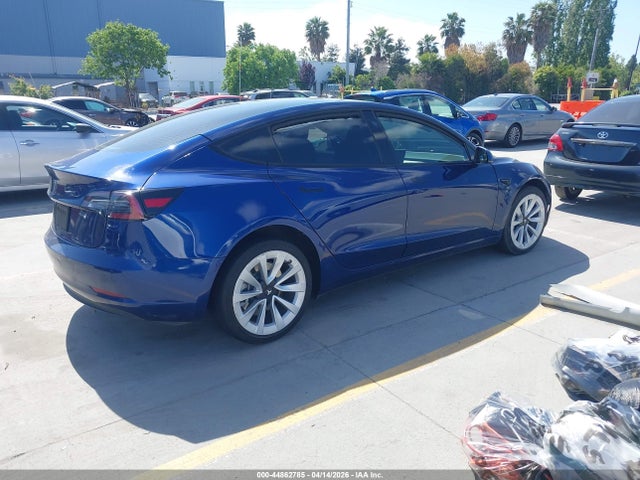2022 Tesla Model 3 Rear-wheel Drive მანქანა იყიდება აუქციონზე, vin: 5YJ3E1EA3NF143202, აუქციონის ნომერი: 44862785
