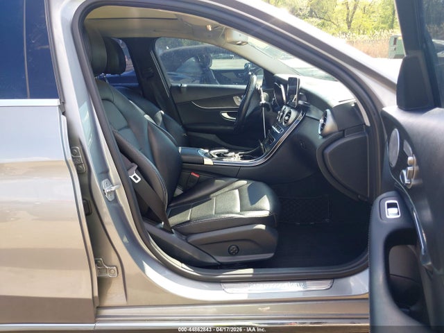 Aukcja sprzedaży 2015 Mercedes-benz C 300 Luxury/sport, vin: 55SWF4JB7FU056039, numer aukcji: 44862843
