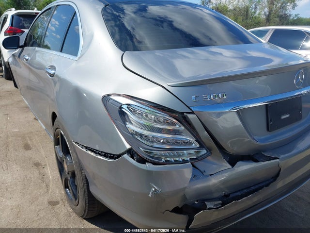 Aukcja sprzedaży 2015 Mercedes-benz C 300 Luxury/sport, vin: 55SWF4JB7FU056039, numer aukcji: 44862843