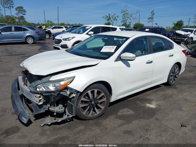 2017 Nissan Altima 2.5 Sl მანქანა იყიდება აუქციონზე, vin: 1N4AL3AP0HC185630, აუქციონის ნომერი: 44862844