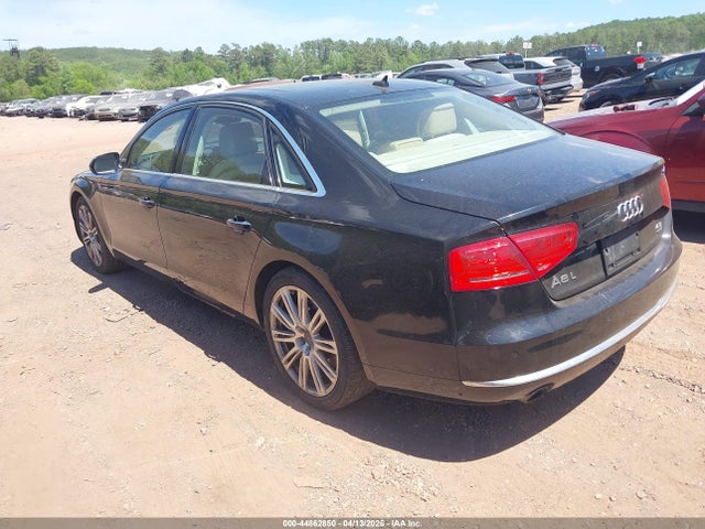 2012 AUDI A8 L WAURVAFD0CN017541 Photo 2