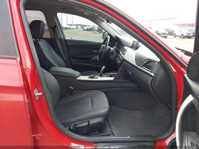 2018 BMW 320I WBA8A9C51JK623433 Photo 4